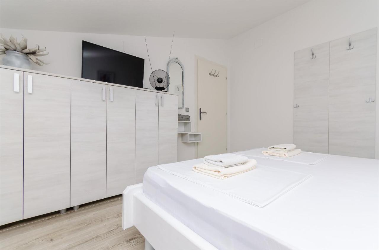 Apartment Ljubica Okrug Gornji Exteriér fotografie